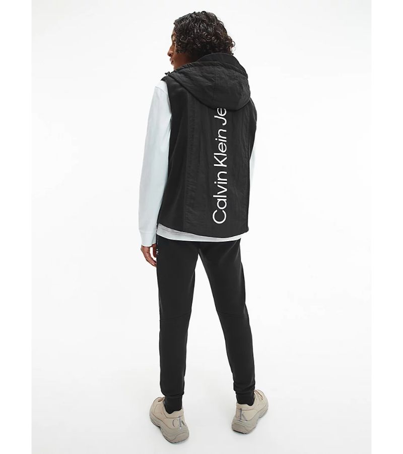 Calvin Klein Jeans – subtle blocking hooded vest – men – Ofive Egypt